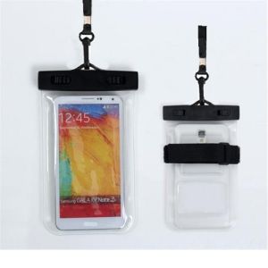 Custodia impermeabile universale per smartphone Waterproof PVC NON subacquea colore CLEAR